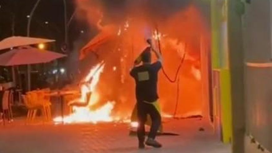Brand am Paseo Marítimo in Palma in der Nacht von Samstag auf Sonntag (27.4.)