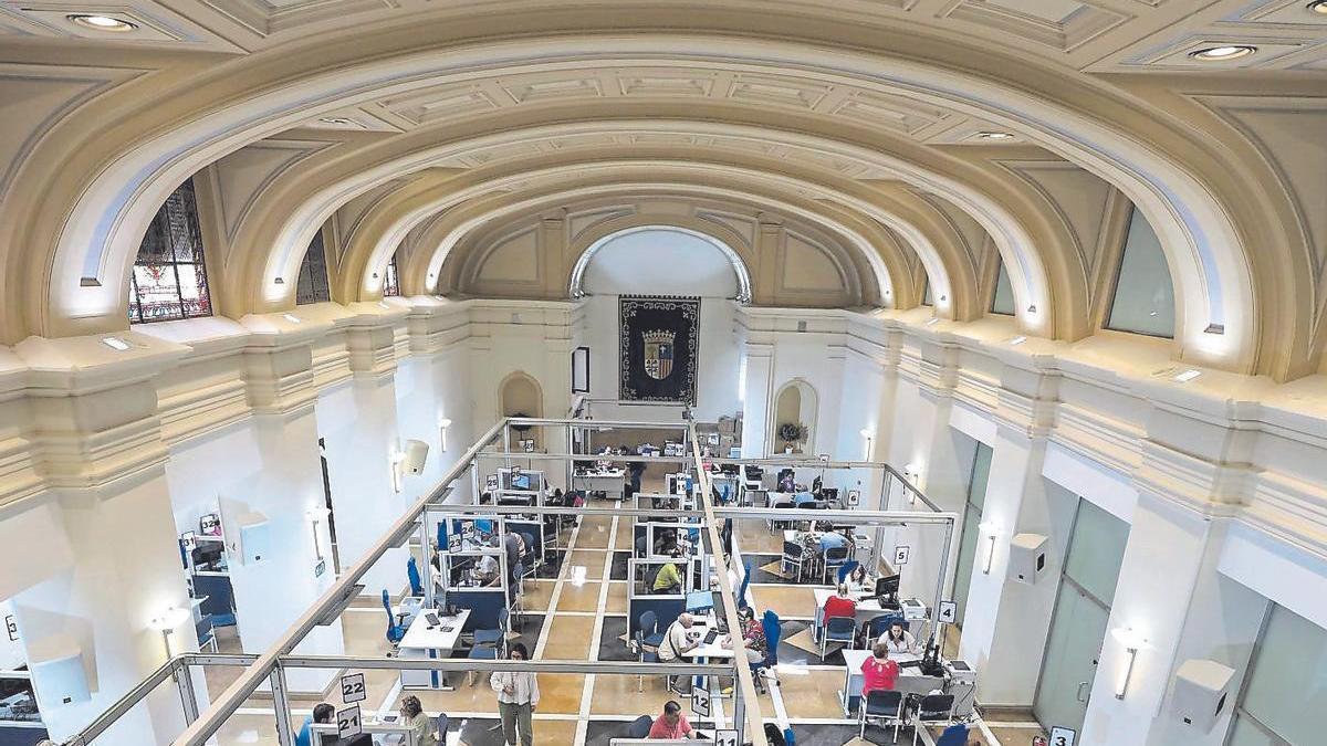 El espacio habilitado todos los años en Zaragoza para la confección presencial de la declaración de la renta.