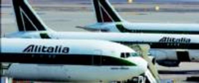 Aviones de Alitalia en el aeropuerto milanés de Malpensa, el jueves.