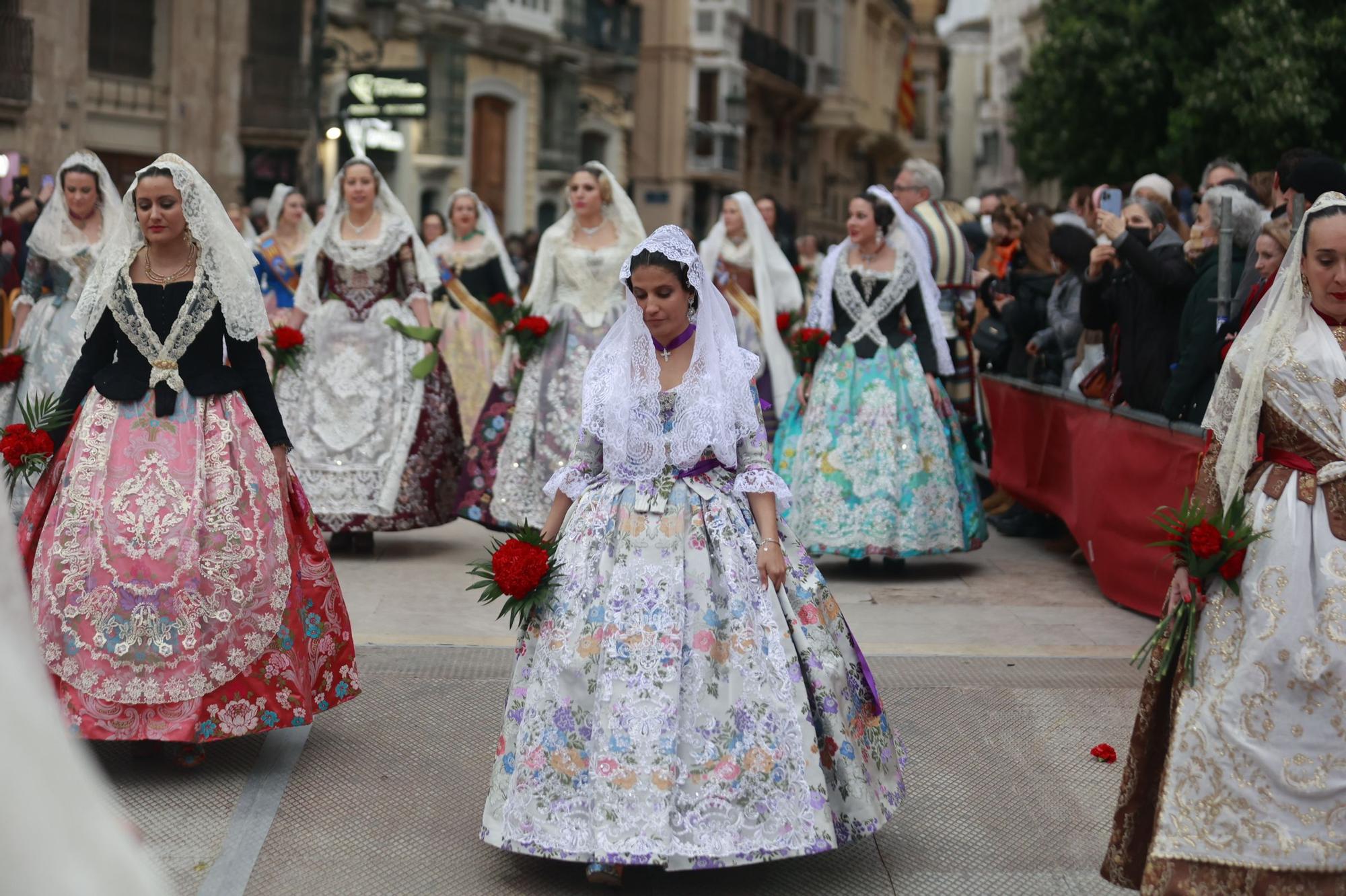 Búscate en el segundo día de ofrenda por la calle Quart (entre las 18:00 a las 19:00 horas)