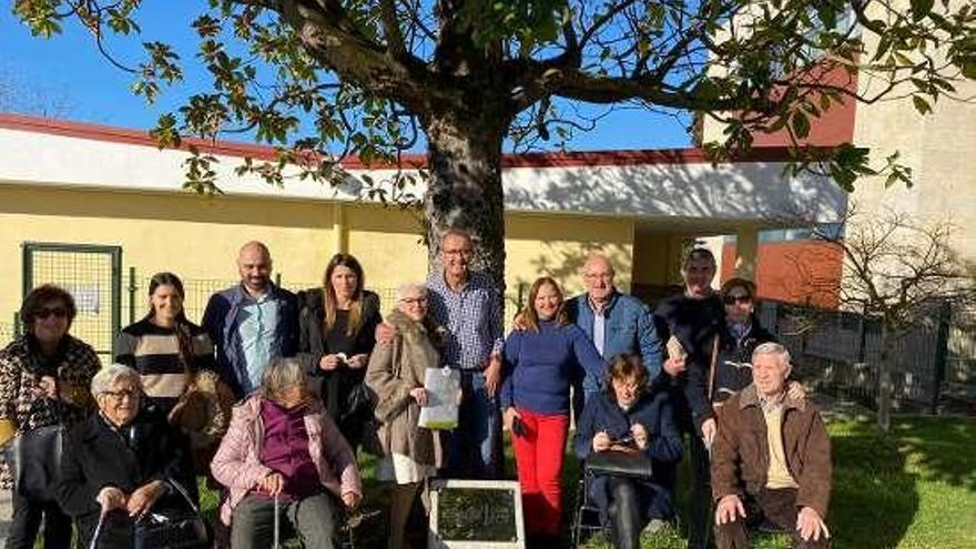 Una placa por la lucha contra el alzhéimer