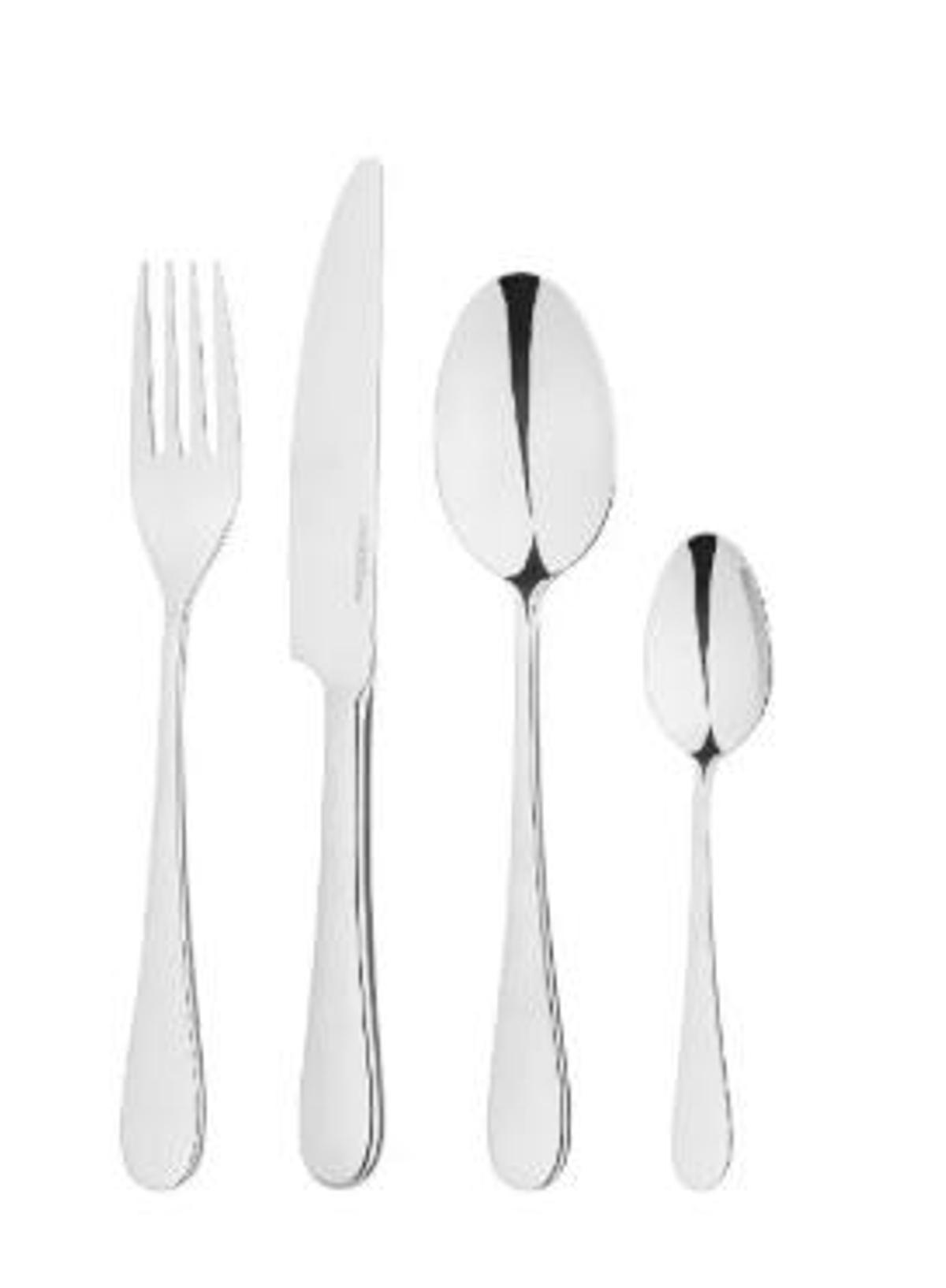 Colas kilométricas en Lidl para hacerse con el set de cubertería de acero inoxidable más resistente: disponible por menos de 20 euros