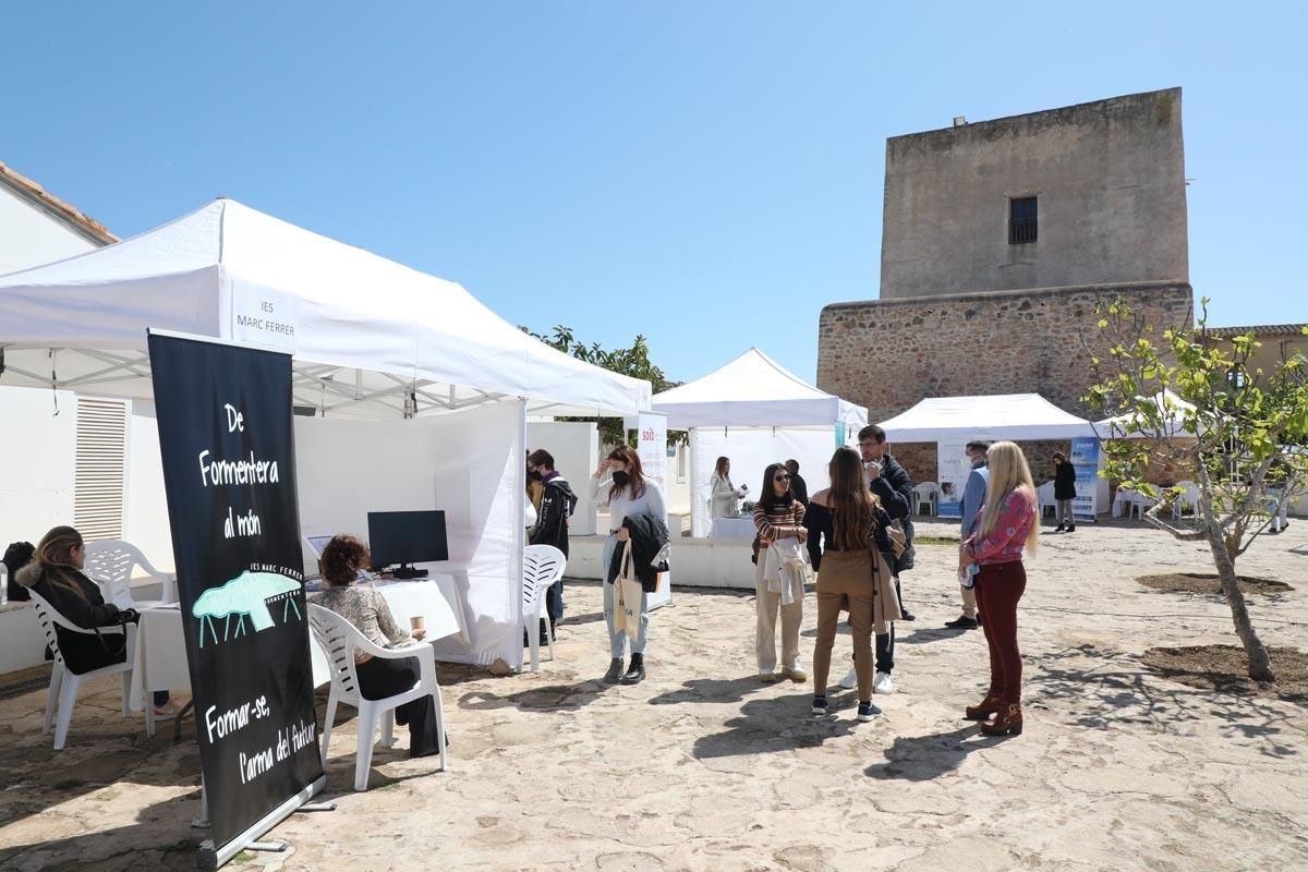 I Feria de empleo de Formentera