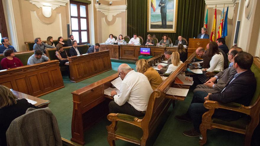 Los &quot;bous al carrer&quot; tensionan el Pacte del Grau a un mes del 26M