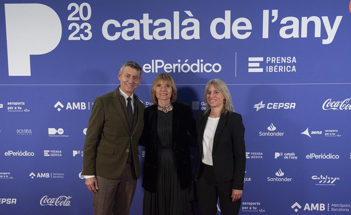 Carlos Jiménez, del Ayuntamiento de Granollers; Lluïsa Miret, presidenta de la Diputació, y Alba Barnusell, alcaldesa de Granollers.