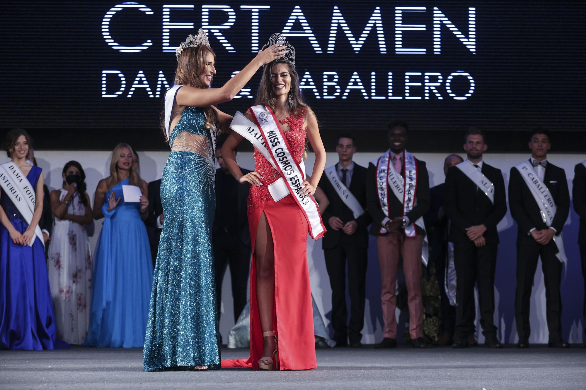 Las imágenes del desfile en Oviedo del certamen de belleza nacional “Dama y Caballero”