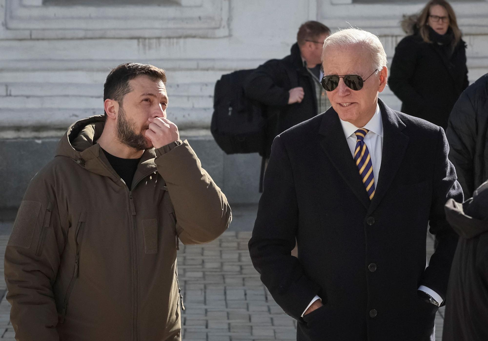 Joe Biden visita Kiev