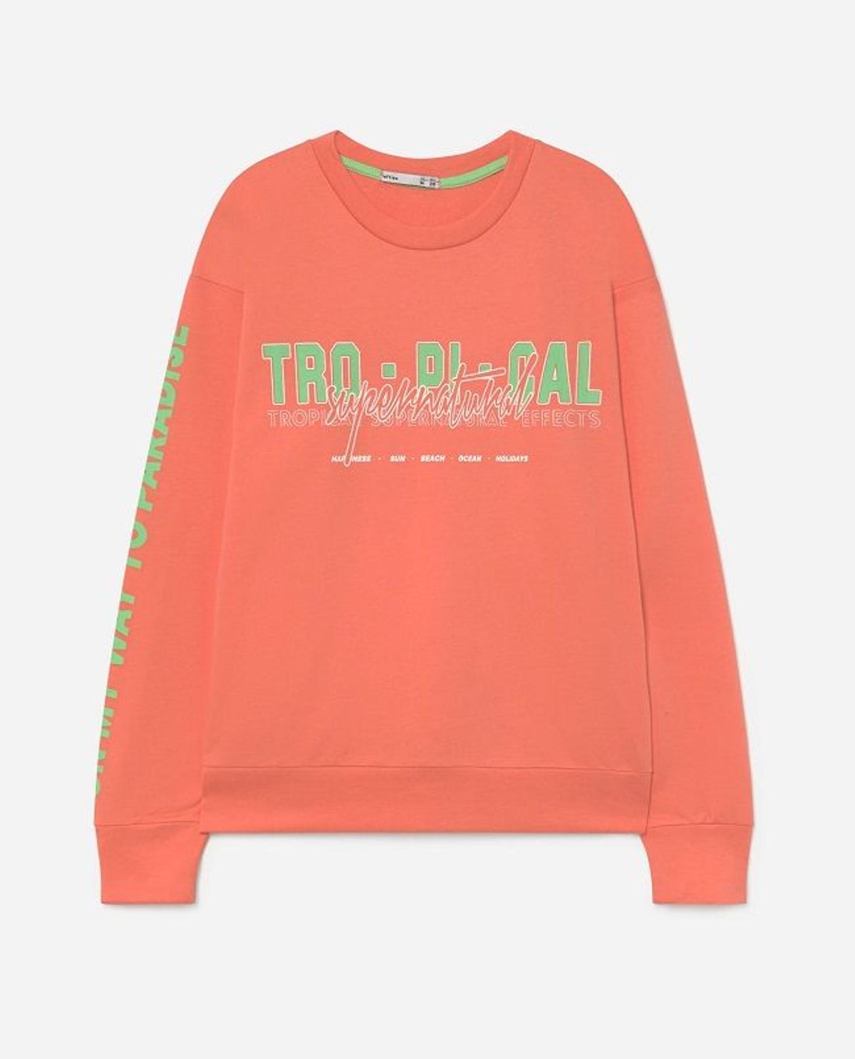 Sudadera con texto en colores potentes