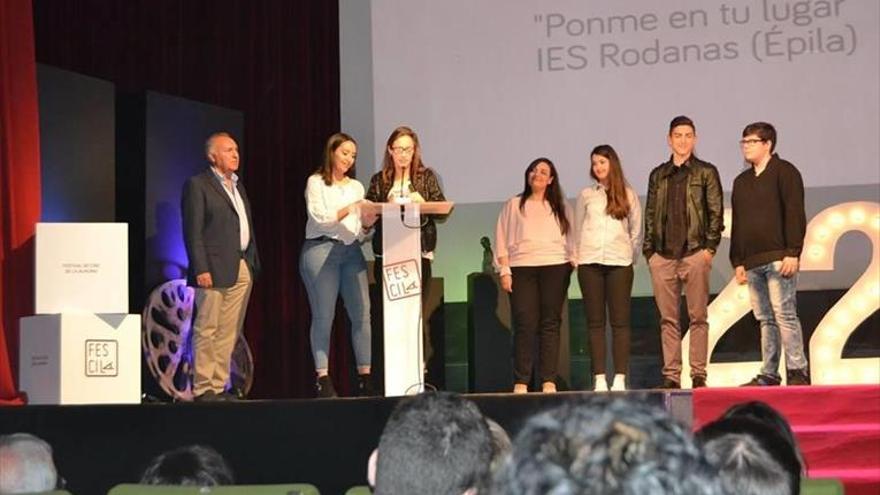 Un corto del IES Rodanas recibe un premio del Fescila