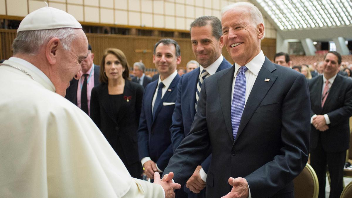 Biden amb el Papa: més que una trobada de caps d’estat