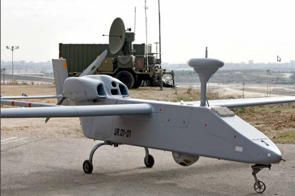 Dron Searcher, del programa UAV PASI (Plataforma Autónoma Sensorizada de Inteligencia) de las Fuerzas Armadas.