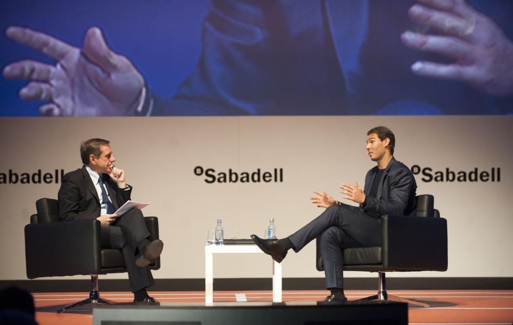 El tenista ofrece una charla en Palexco organizada por Banco Sabadell.