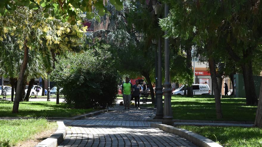 El Ayuntamiento de Badajoz privatizará el mantenimiento de las zonas verdes de la margen derecha