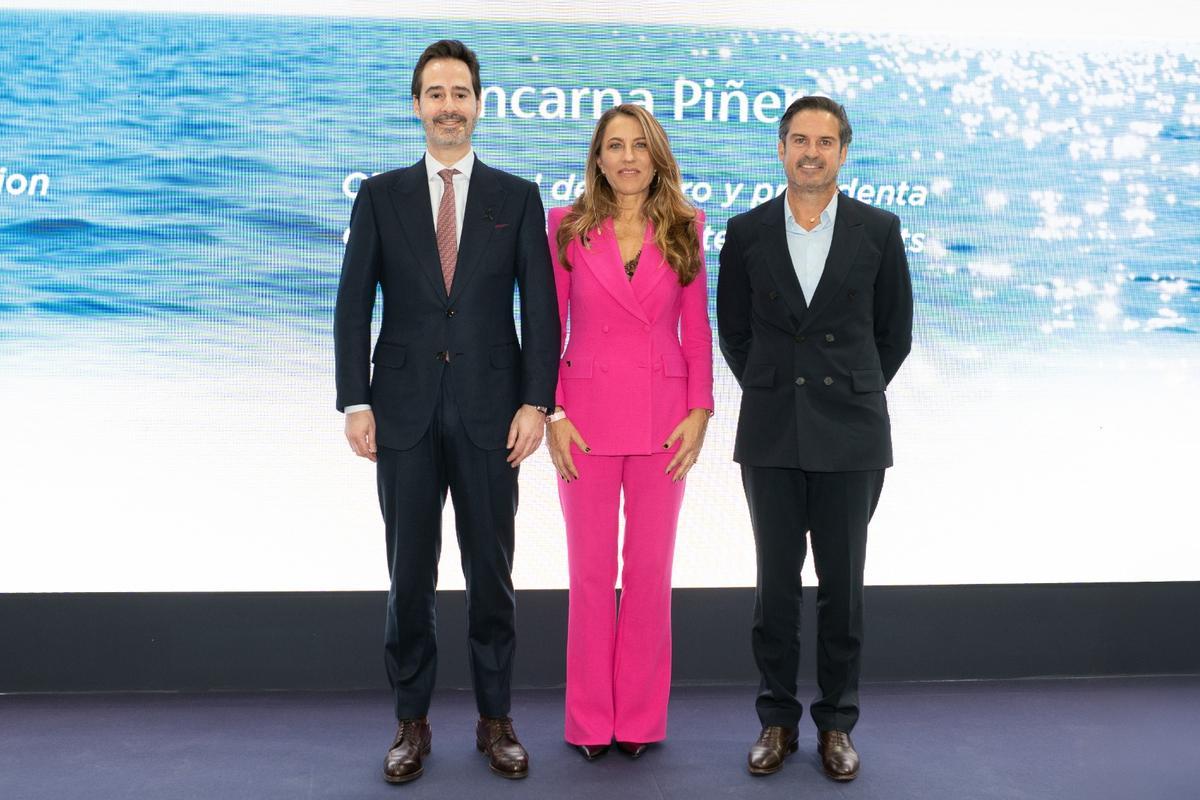 Javier Águila, Encarna Piñero y Julio Pérez este miércoles en Fitur.