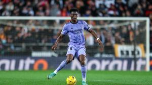 Aurelien Tchouaméni, jugador del Real Madrid, durante el partido frente al Valencia de Liga.