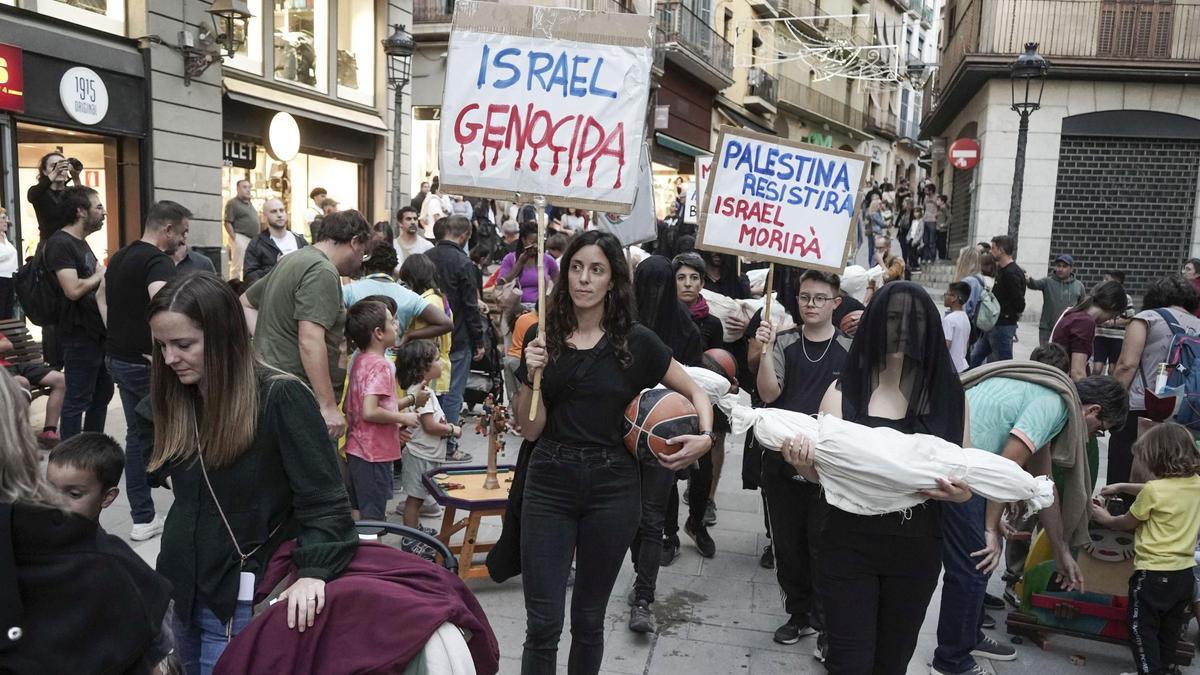 Gran protesta en Manresa contra un partido con un equipo israelí