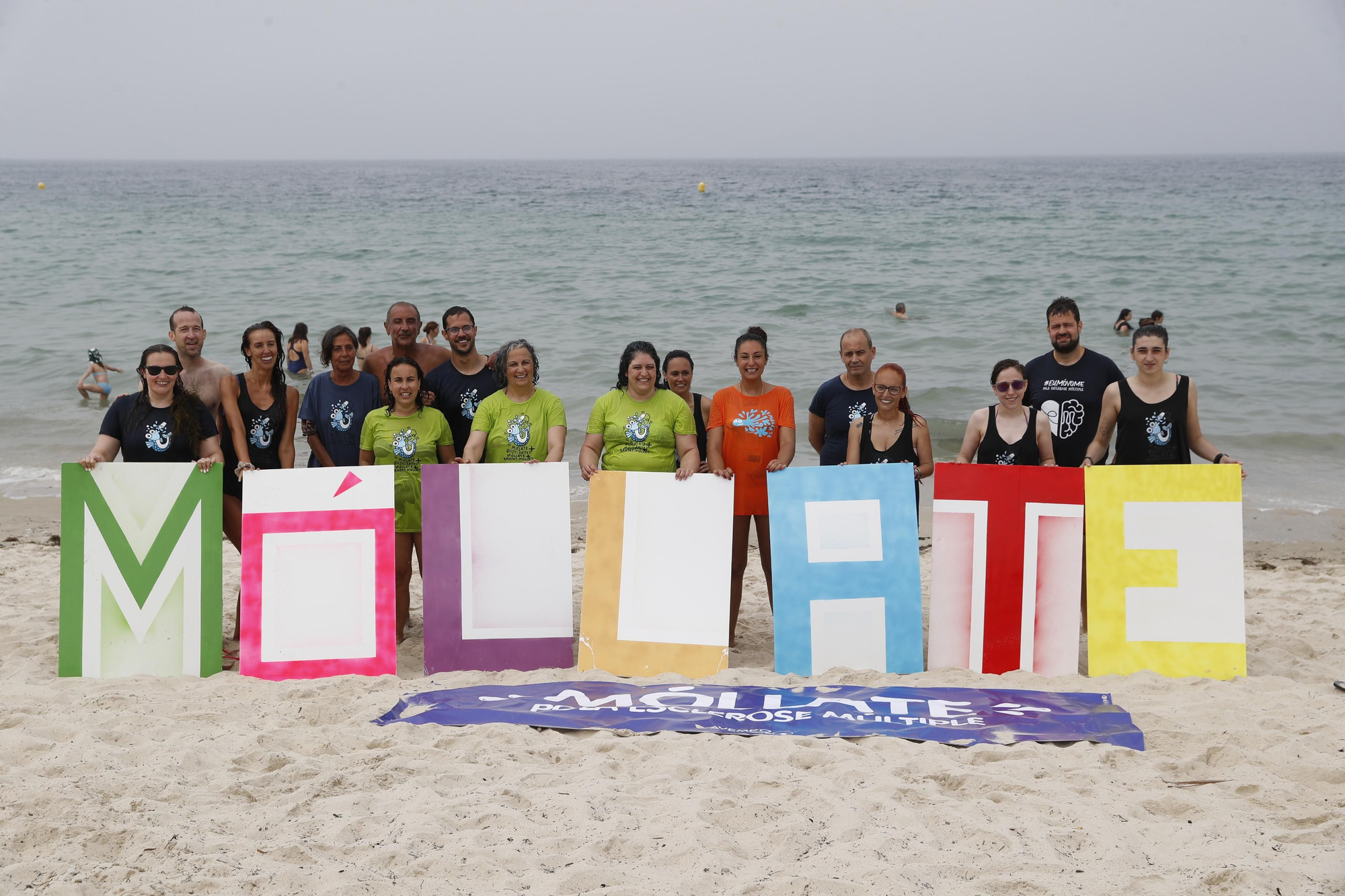 Chapuzón solidario por la esclerosis múltiple