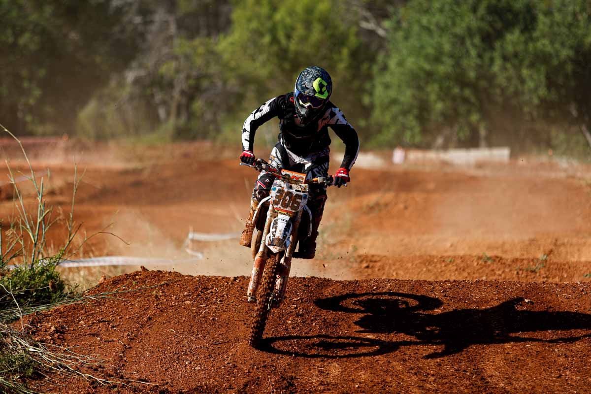 Motocross para valientes en Santa Eulària