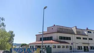 Educación cualifica de “chantaxe” ter que urbanizar a parcela anexa ao Quiroga Palacios e o Concello nega tal condicionante