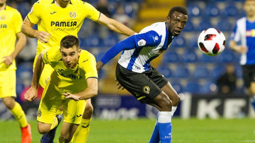 Stephane Emaná, durante el Hércules-Villarreal B