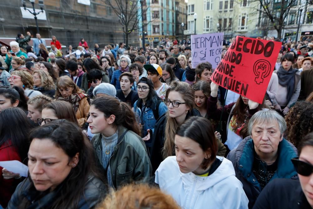 Manifestación por la condena a los integrantes de "La Manada" en Gijón.