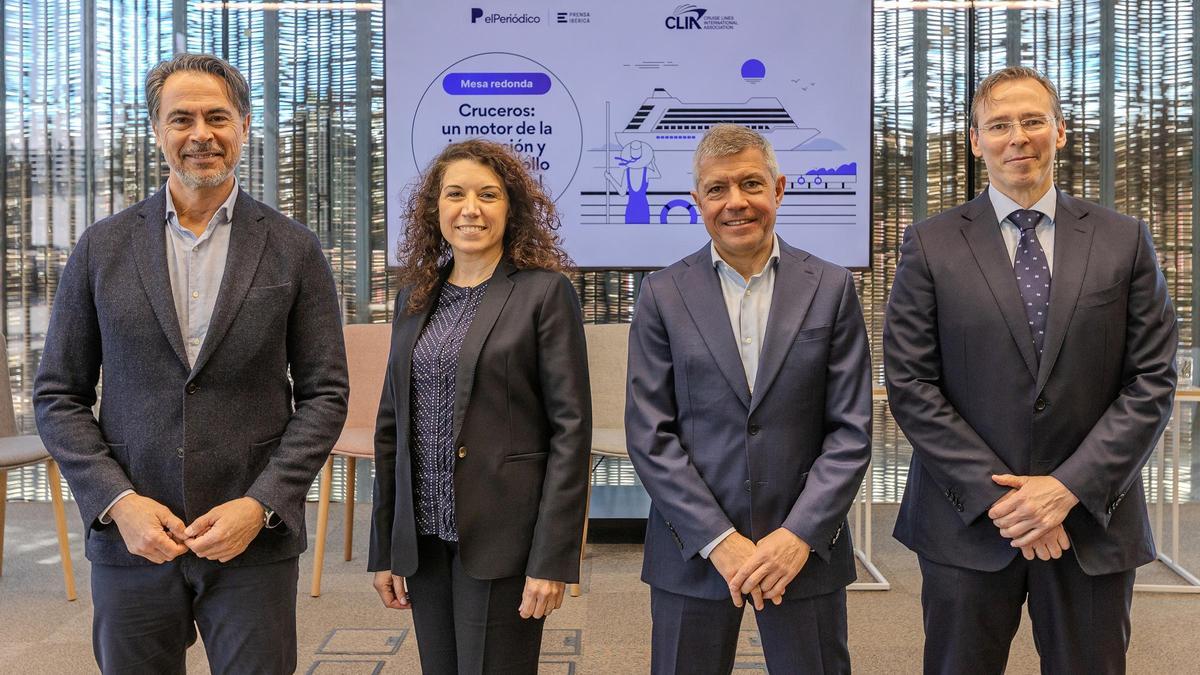 De izquierda a derecha Alfredo Serrano, Virginia Quintairos, Jordi Floreta y Francisco Díaz Castro.