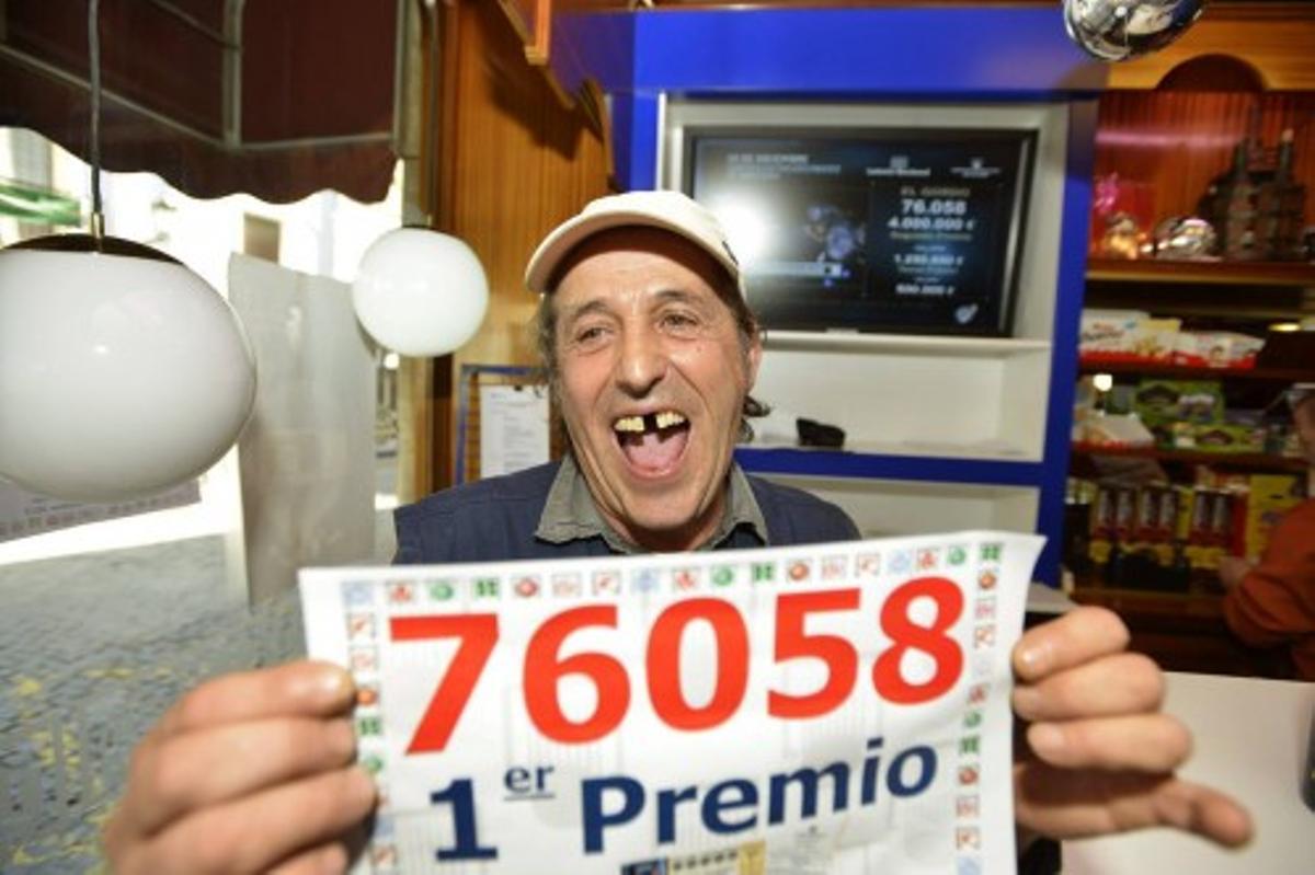 PUNTO MIXTO DE LOTERÍA DE BAEZA VENDE POR TERMINAL UN DÉCIMO DEL GORDO