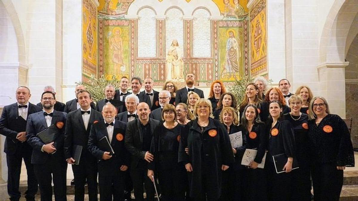 El coro del Colegio de Abogados, dirigido por Pilar Rosselló