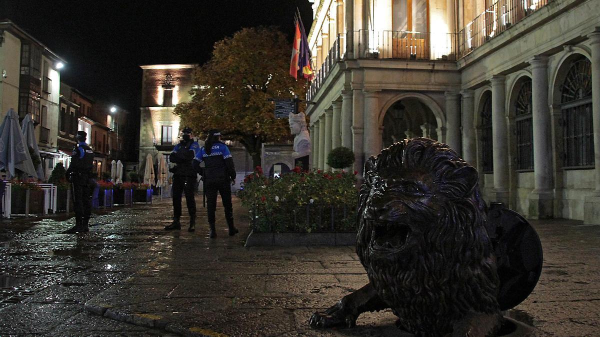 Agentes de la Policía Local de León.