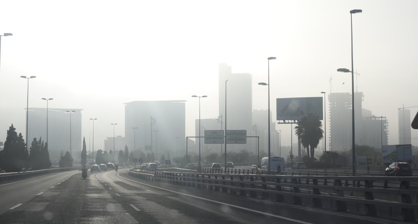 La niebla protagoniza el primer lunes del año en la provincia de Valencia