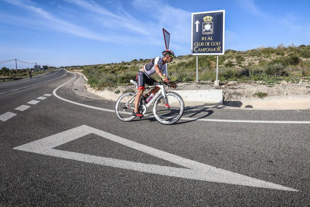 Gustavo Rodríguez y Anna Noguera ganan el Triatlón