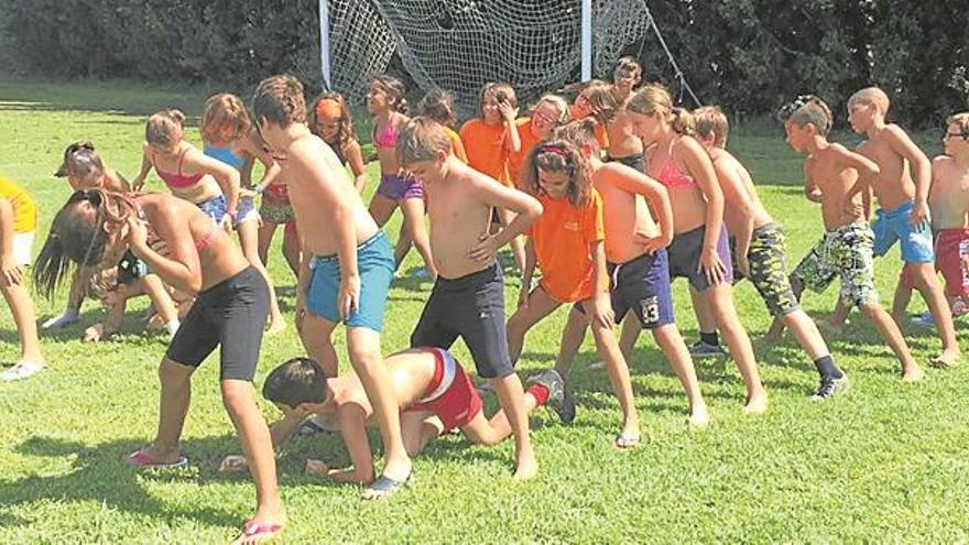 Iocum ultima los detalles de su programa de verano en el centro deportivo Peri Sport