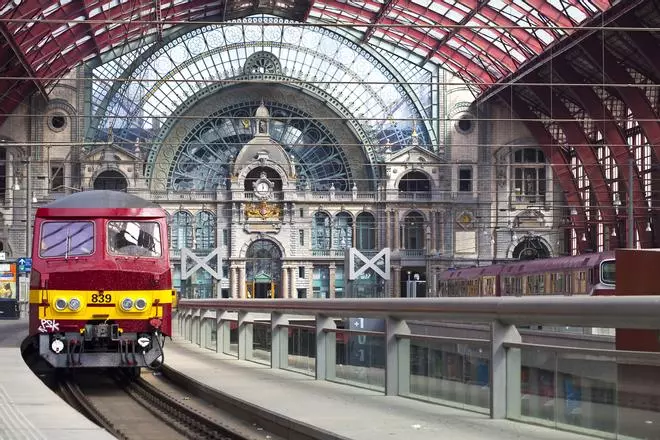 Descubre Bélgica en tren, un país pequeño y con muchas facilidades para los jóvenes