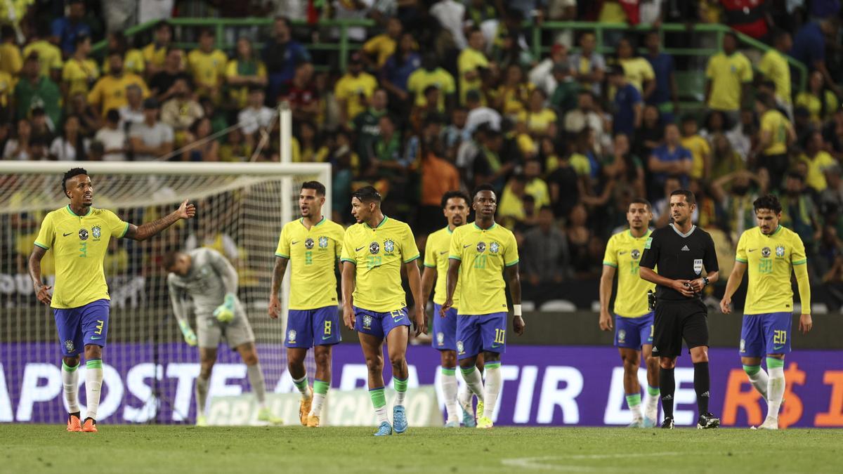 La selección brasileña, en el partido ante Senegal