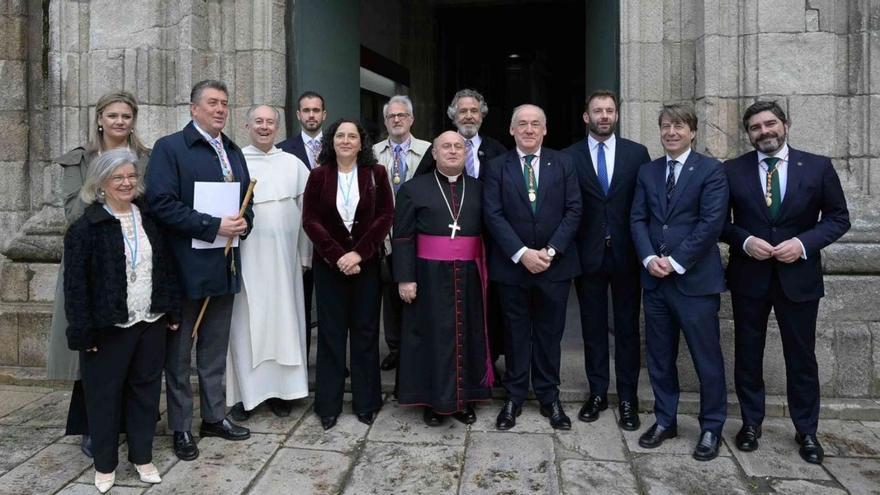 Los asistentes, entre ellos Borrego (3º), Do Campo (6º), Prieto (8º) y Corgos (12º). | La Opinión