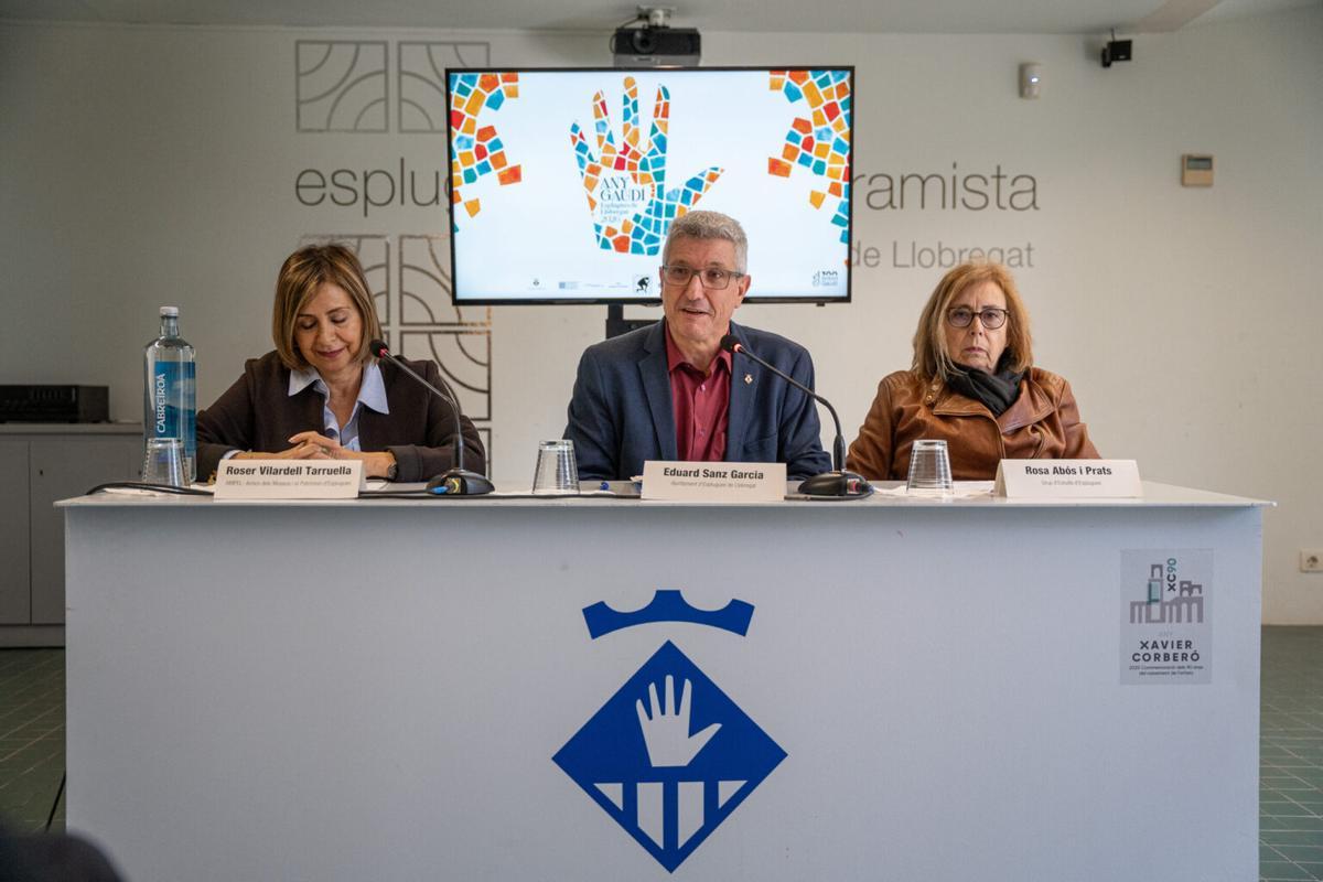 El alcalde de Esplugues, Eduard Sanz, durante la presentación de los actos del Año Gaudí en Esplugues