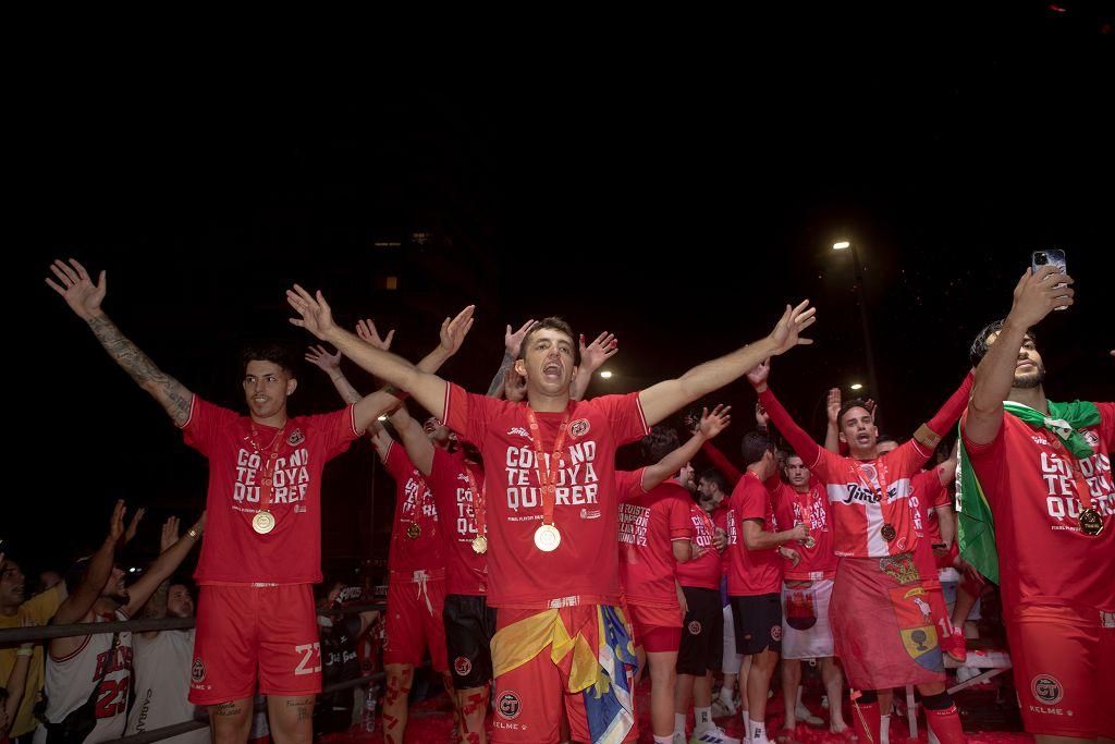 La celebración del Jimbee Cartagena como campeón de liga en la Plaza de España