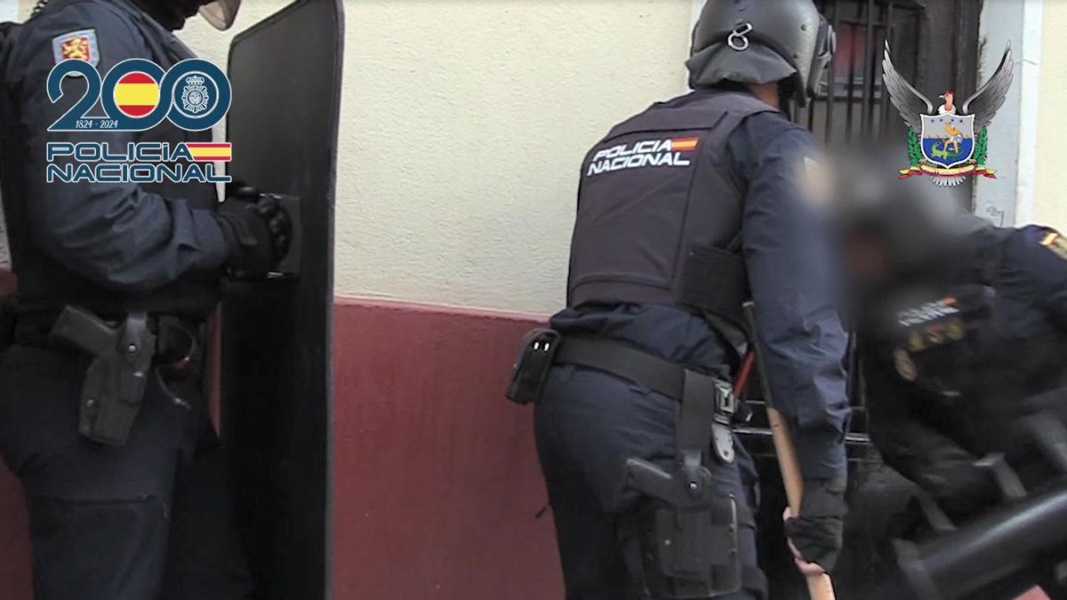 Así liberó la Policía Nacional a 14 mujeres, víctimas de la trata en Murcia