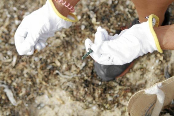 Immer mehr Plastik vermüllt das Meer vor der Küste. Die Kampagne "I Care" ermuntert zum Umdenken.