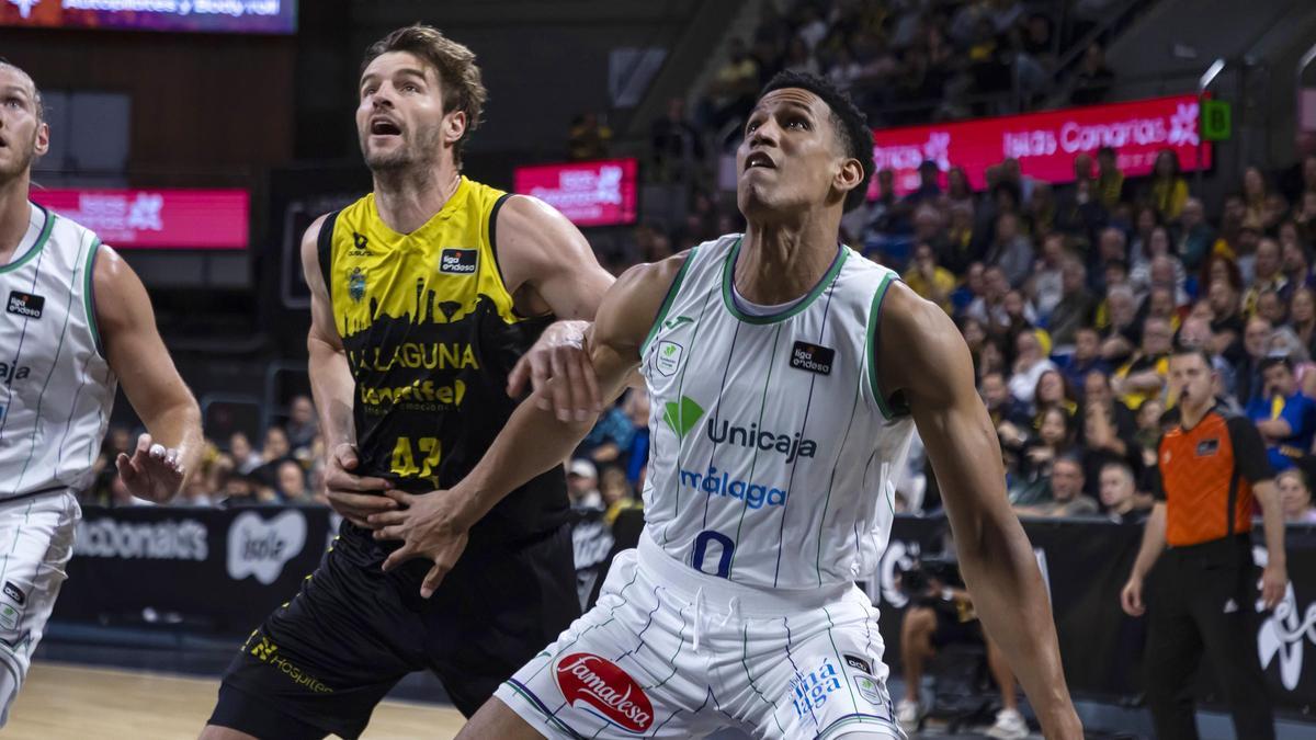 Tyson Pérez fue el mejor jugador del Unicaja en Tenerife.