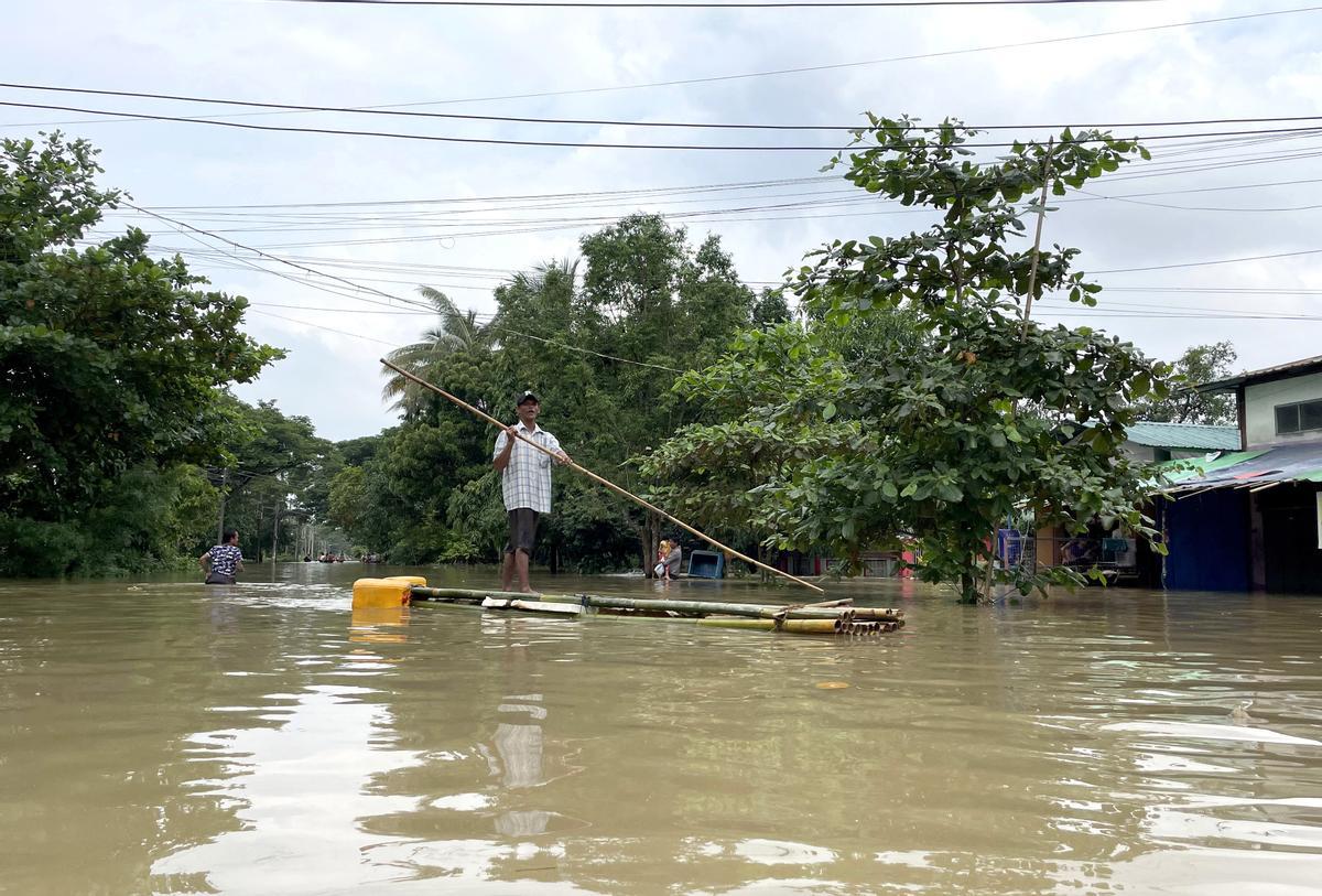 Miles de personas afectadas por inundaciones monzónicas en Myanmar