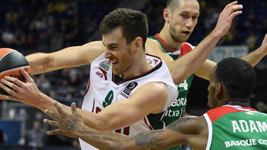 Víctor Claver, con el Lokomotiv Kuban