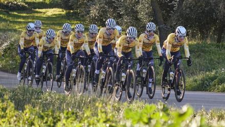 La fita històrica de la 1a Volta Ciclista a Catalunya femenina