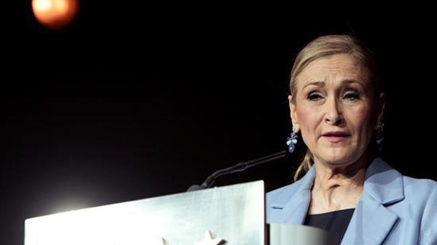 Cifuentes: &quot;Cuando te reúnes con hombres y te haces la rubia consigues mucho más&quot;