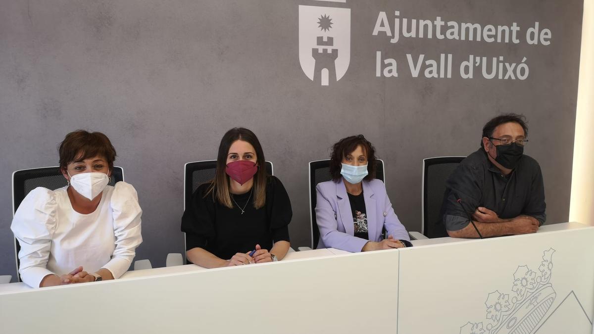 Los portavoces del equipo de gobierno de la Vall han anunciado el inicio de los trámites para construir el segundo polideportivo.