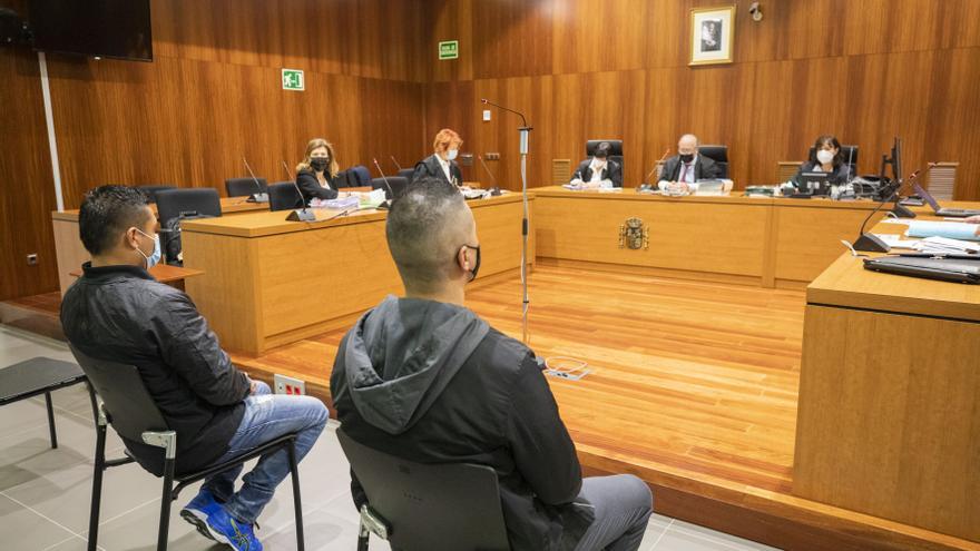 Piden más de 30 años de cárcel por robar en diez  pisos de Zaragoza