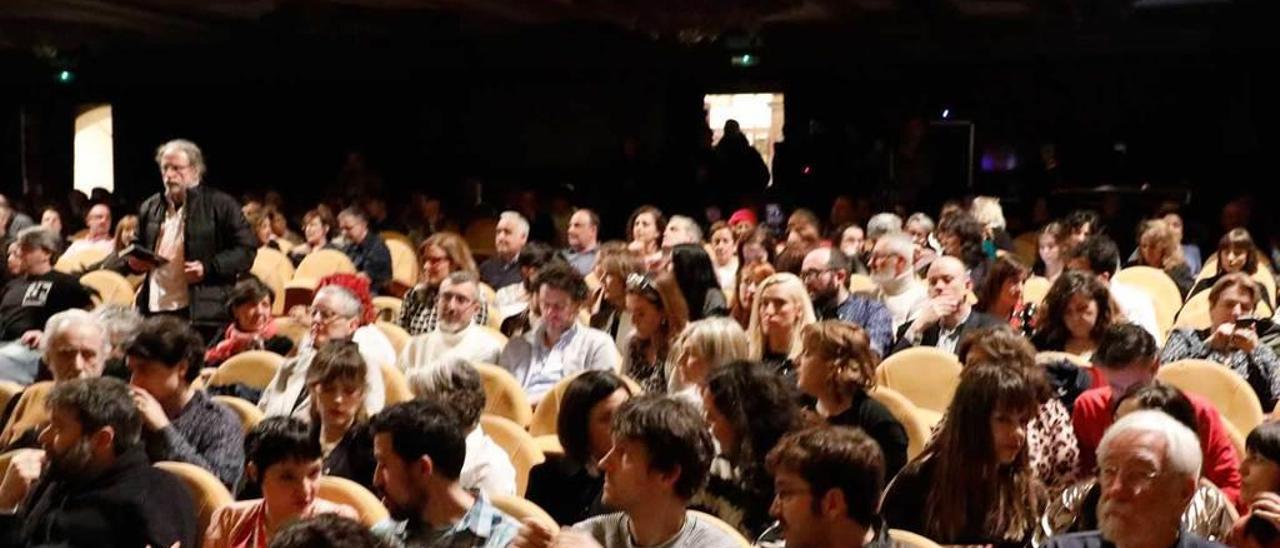 Público en el Jovellanos, en la entrega de premios del FICX.