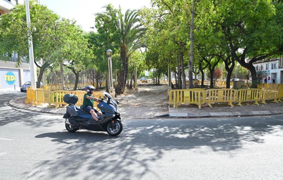 Estado que presenta la parte inicial del bulevar donde no hay paso de peatones