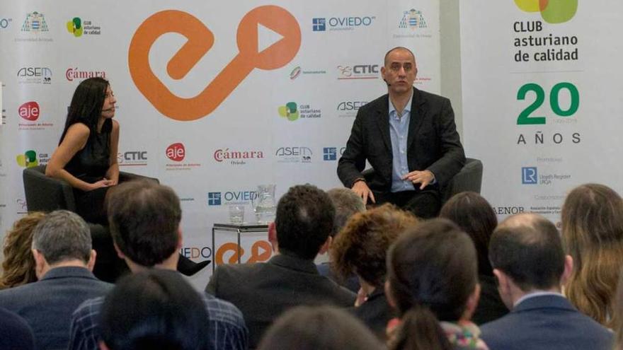 María Luengo y Jaume Gurt, ayer, durante el acto del Club de la Calidad.