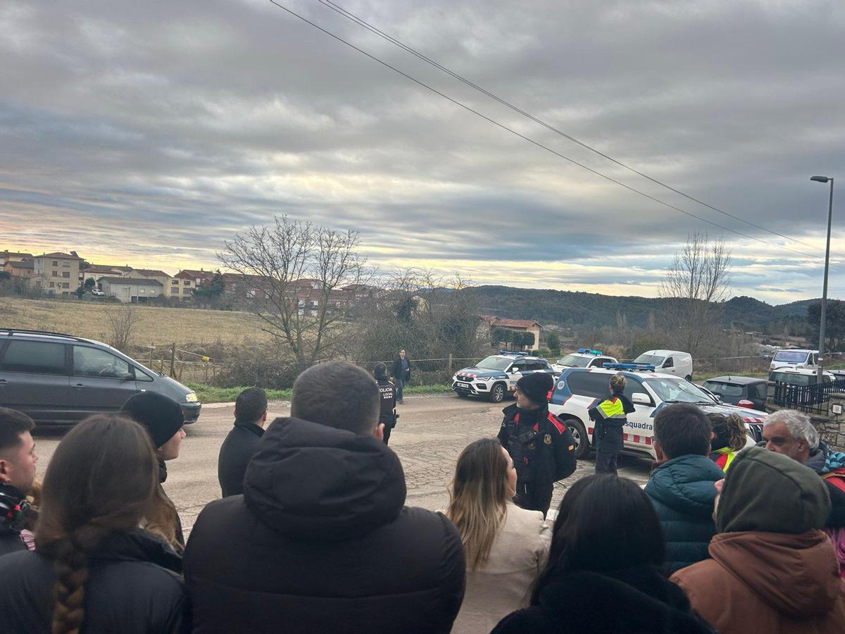 El moviment popular frena un nou intent de desnonament d’una família vulnerable a Moià